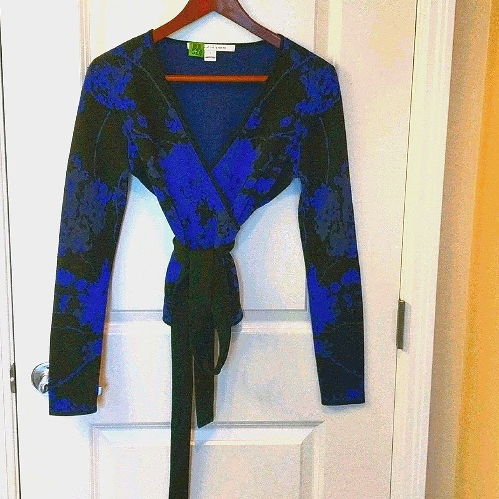 Diane von Fursetenberg wrap cardi